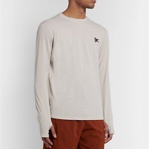 District Vision Grey "Mindful Athlete" Mountain Graphic Long Sleeve - Small